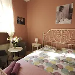 Rosemary\'S Private Ensuite Rooms In Old Town