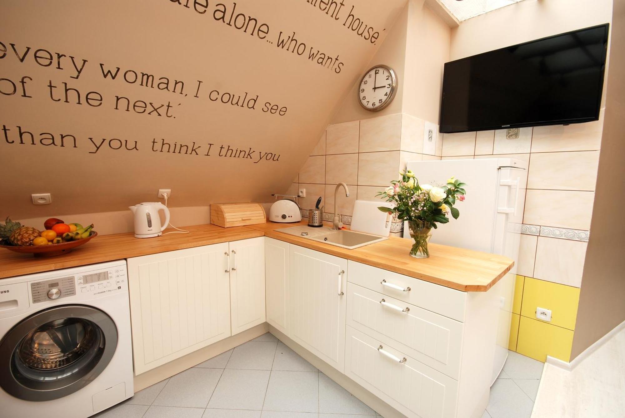 Hostel Rosemary's Private Ensuite In Old Town Posen