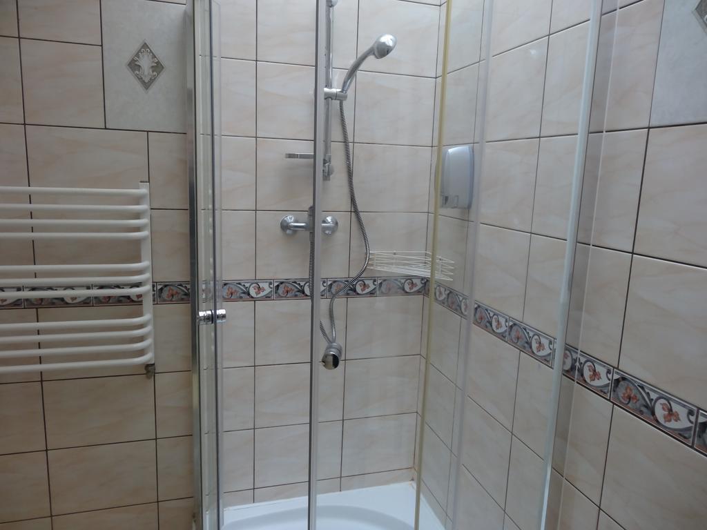 Rosemary's Private Ensuite In Old Town *