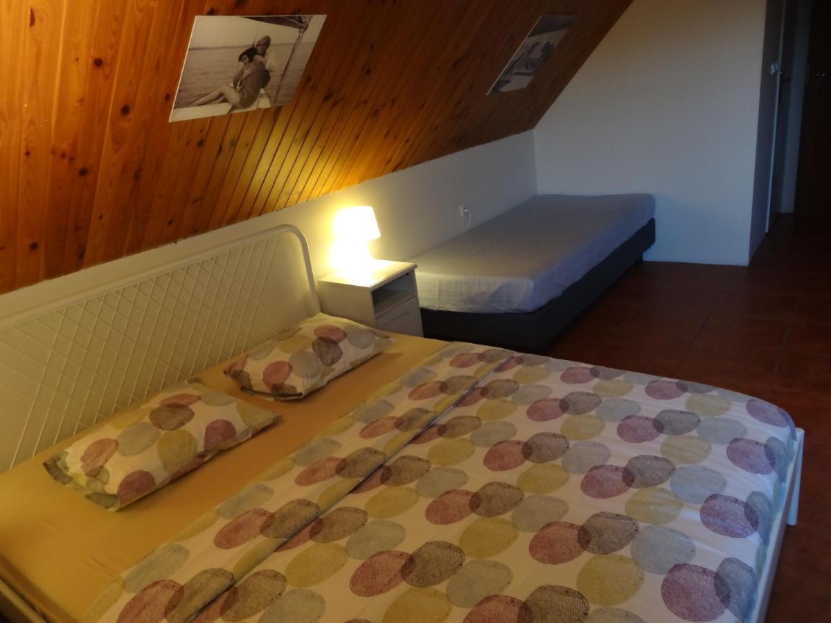 Rosemary's Private Ensuite In Old Town Hostel Posen