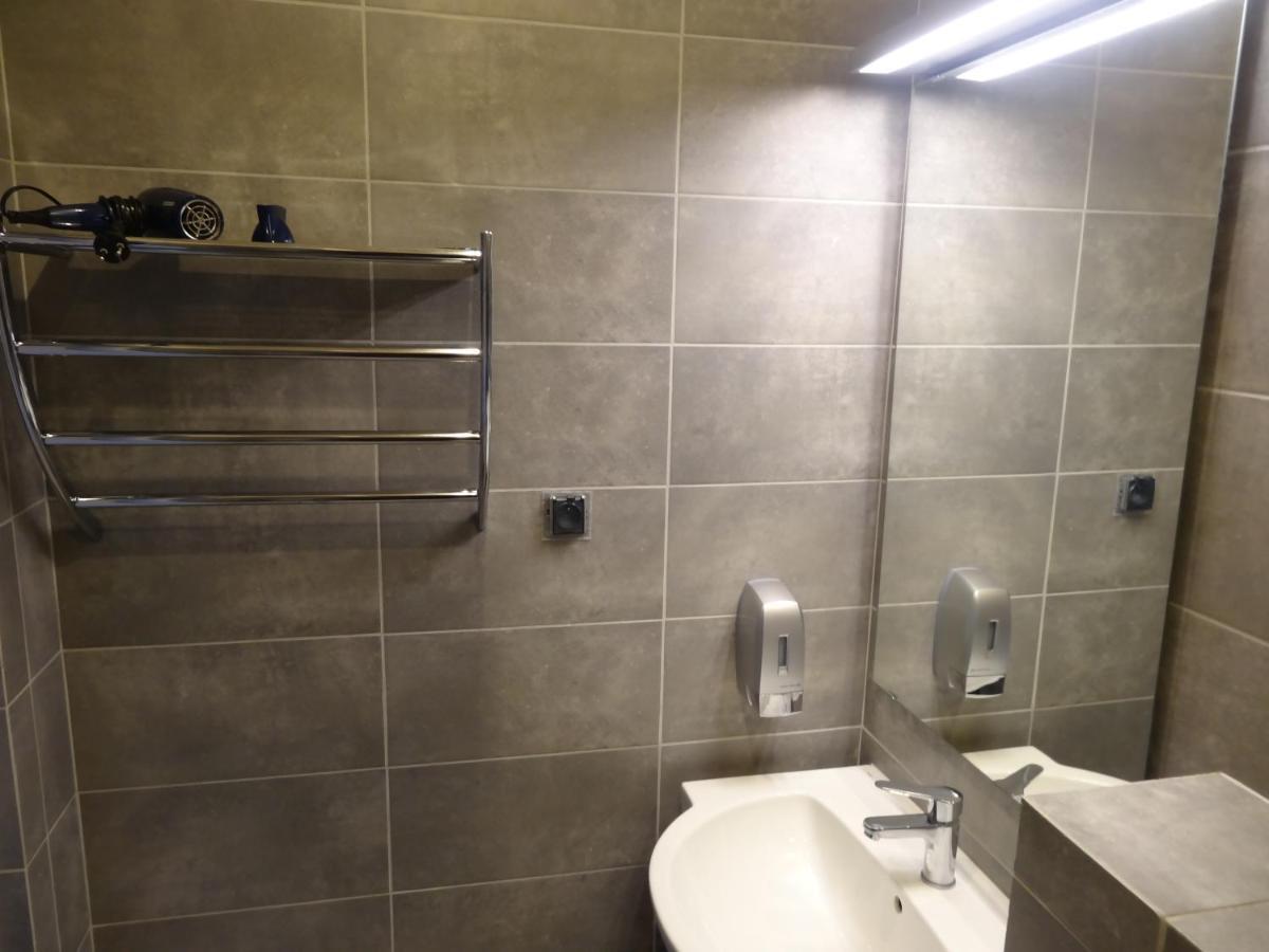 Rosemary's Private Ensuite In Old Town Hostel Posen