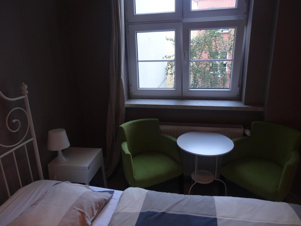 Rosemary's Private Ensuite In Old Town Posen